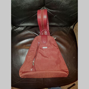 Baggalini Metro Backpack burgandy colored excellent condition